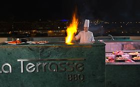 فندق وشقق تو سيزونز